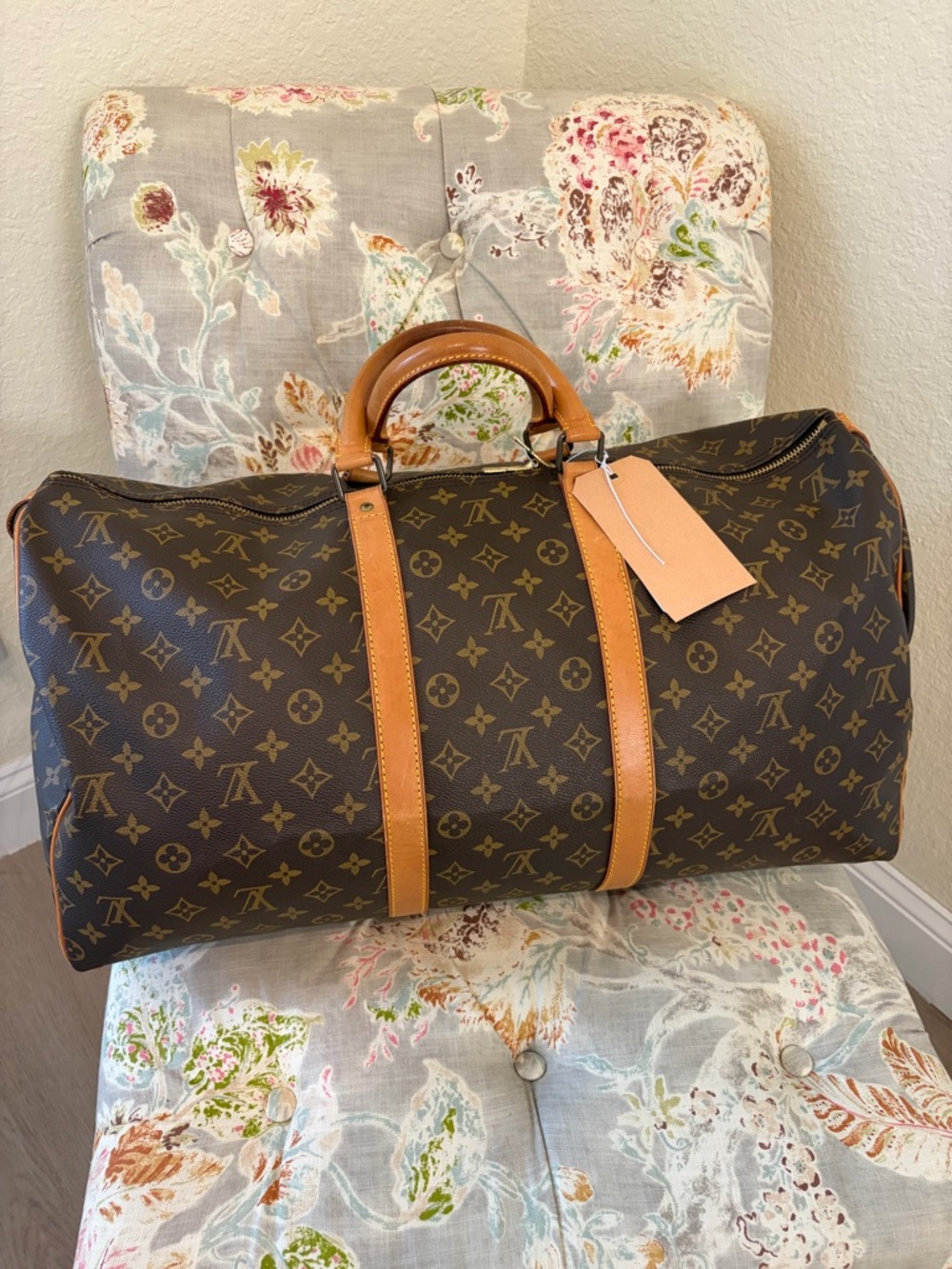 Louis Vuitton Monogram Canvas Keepall 55 Duffel Bag with Vachetta Trim - Picture 5 of 11